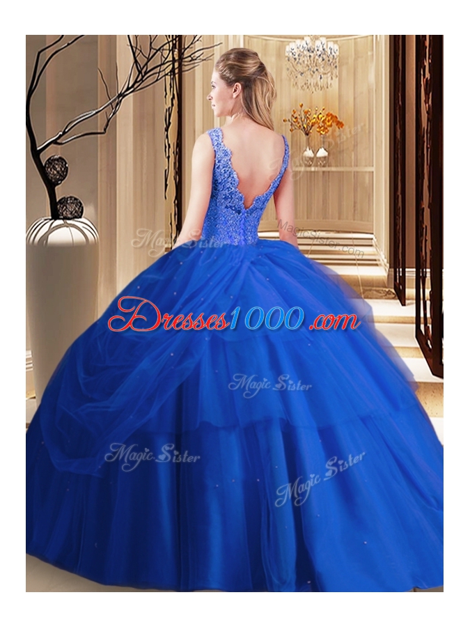 Vintage V-neck Sleeveless Tulle Quinceanera Dress Appliques and Pick Ups Backless