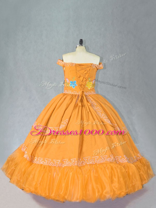 Organza Off The Shoulder Sleeveless Lace Up Embroidery Vestidos de Quinceanera in Gold
