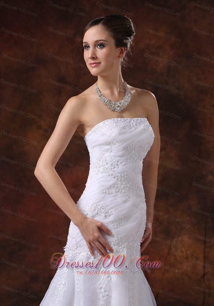 Court Train Embroidery Western brides Wear Dramatic