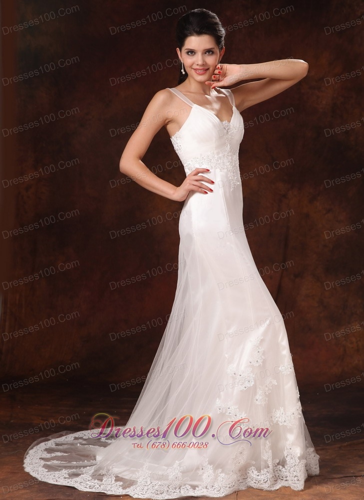 Straps V-neck Lace Wedding Dress Trumpet Brush Train