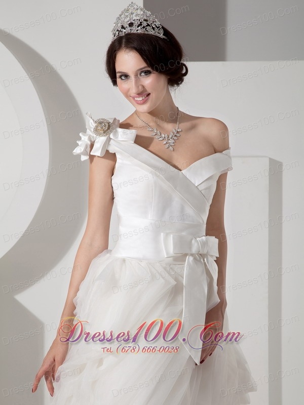 A-line V-neck Satin Bridal Gown Floor Length