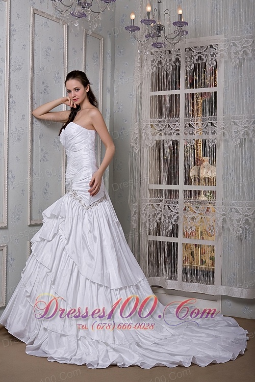 Sweetheart Brush Train Layered Taffeta Wedding Dress