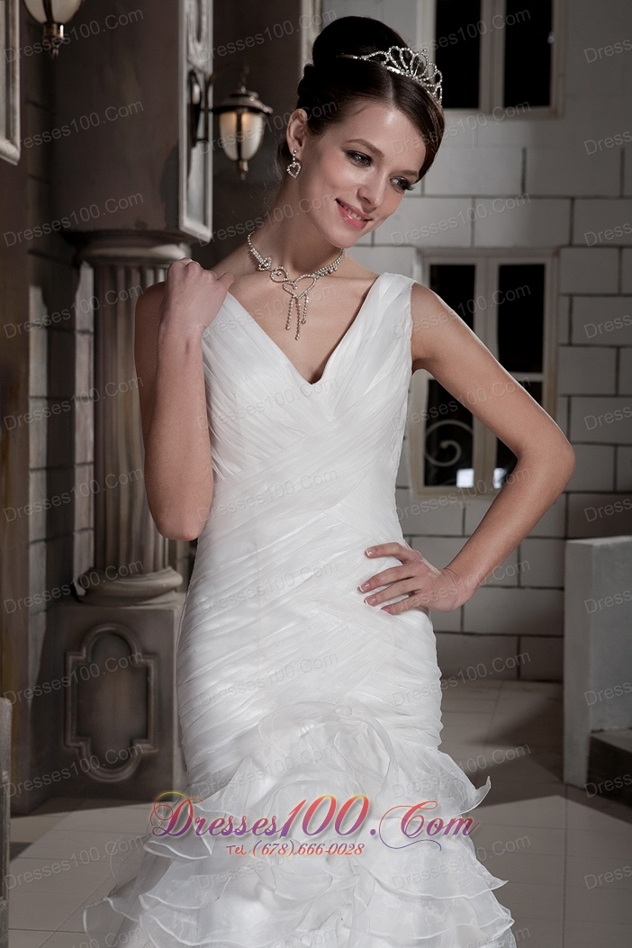 Simple V-neck Ruffled Layers Wedding Dress