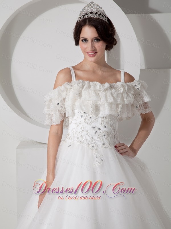 Beautiful A-line Straps Wedding Dress Tulle Appliques