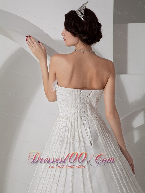 Elegant Wedding Dress Strapless Satin and Lace