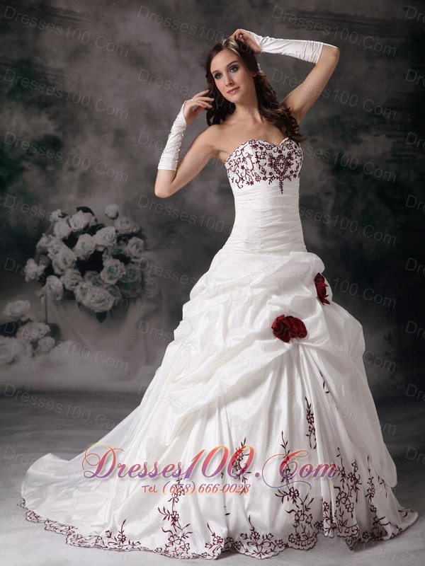 Sweetheart Bridal Dresses Taffeta Embroidery