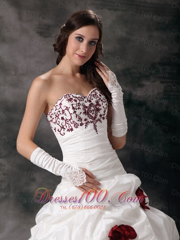 Sweetheart Bridal Dresses Taffeta Embroidery