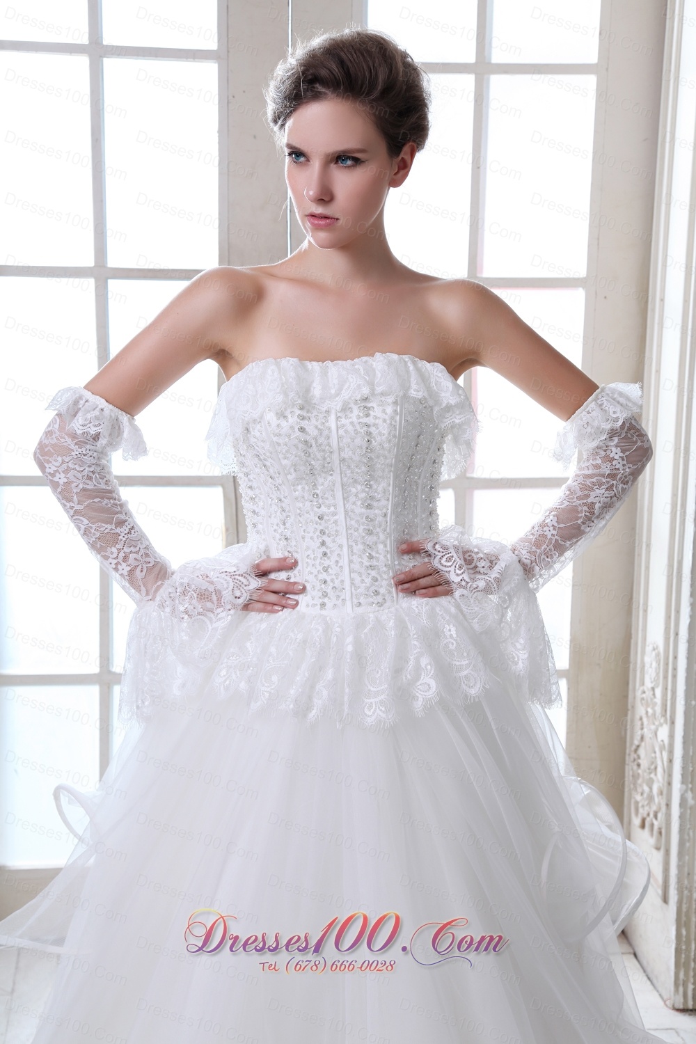 Strapless Tulle Beading Appliques Wedding Dress