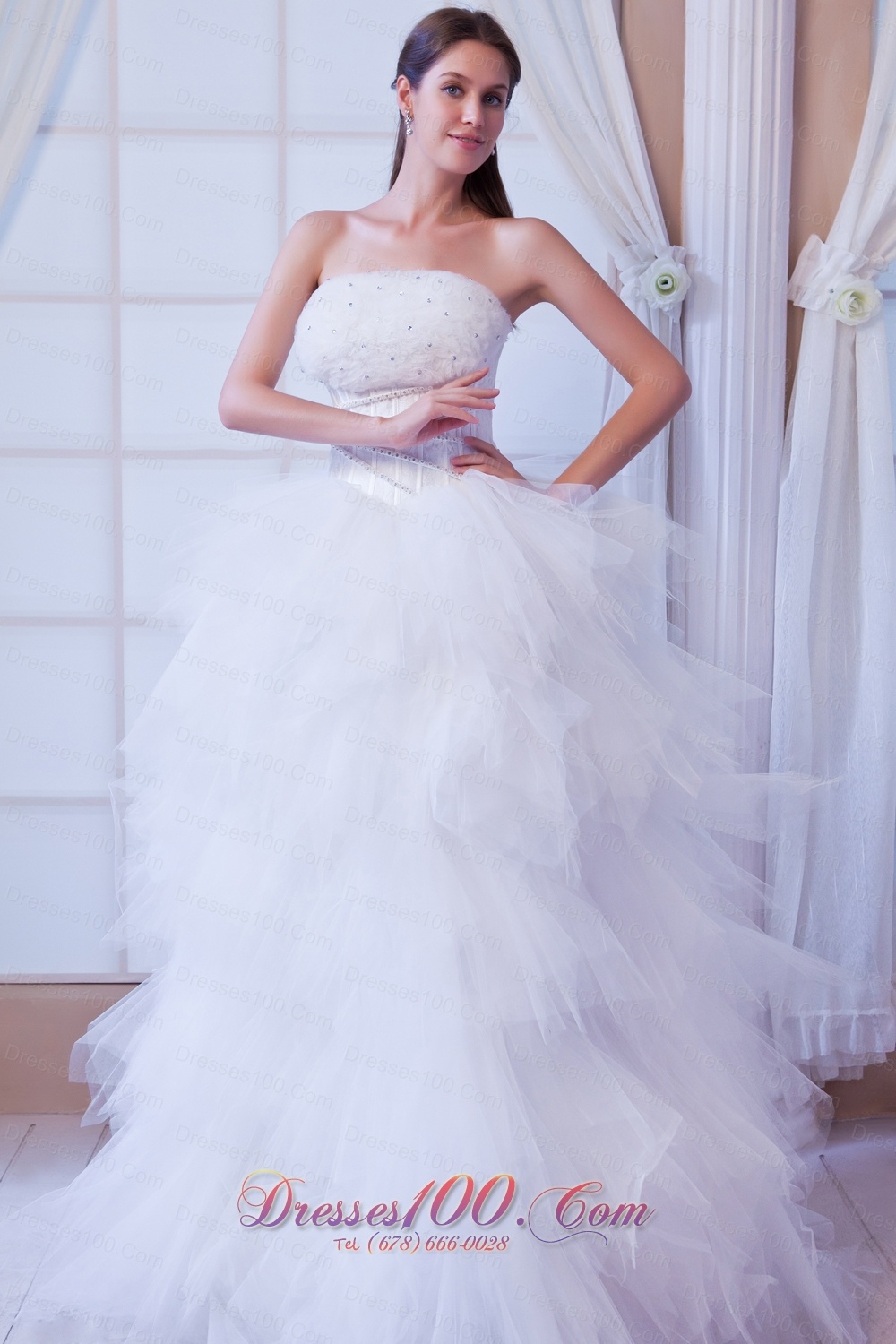 Extravagant Strapless Tulle Layers Beading Wedding Dress