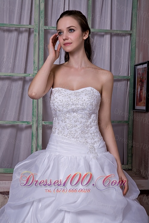 Elegant Strapless Wedding Dress Taffeta and Organza