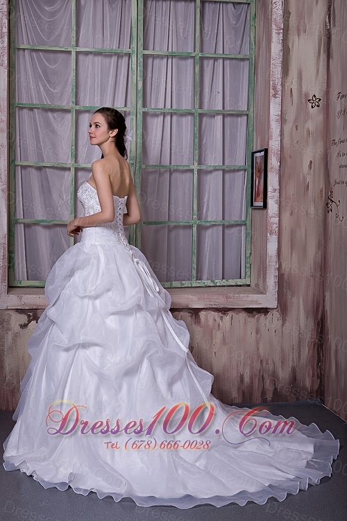 Elegant Strapless Wedding Dress Taffeta and Organza