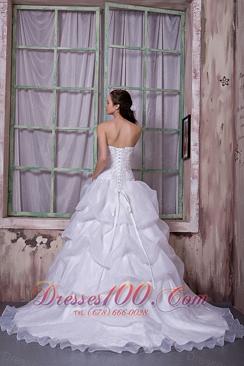 Elegant Strapless Wedding Dress Taffeta and Organza