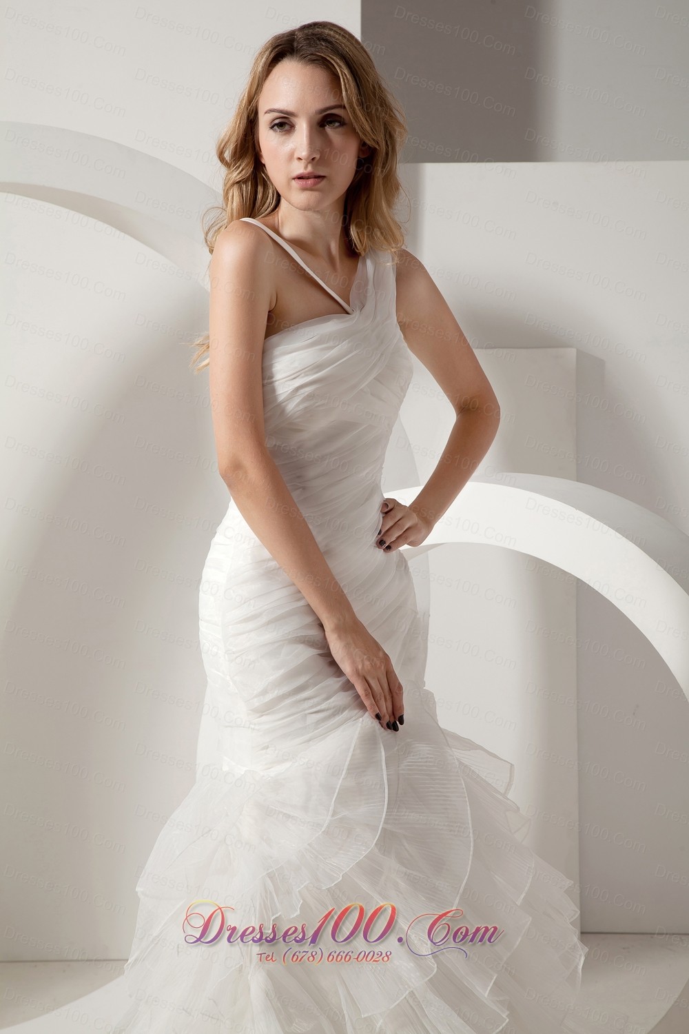 Mermaid V-neck Organza Ruffles Wedding Dress