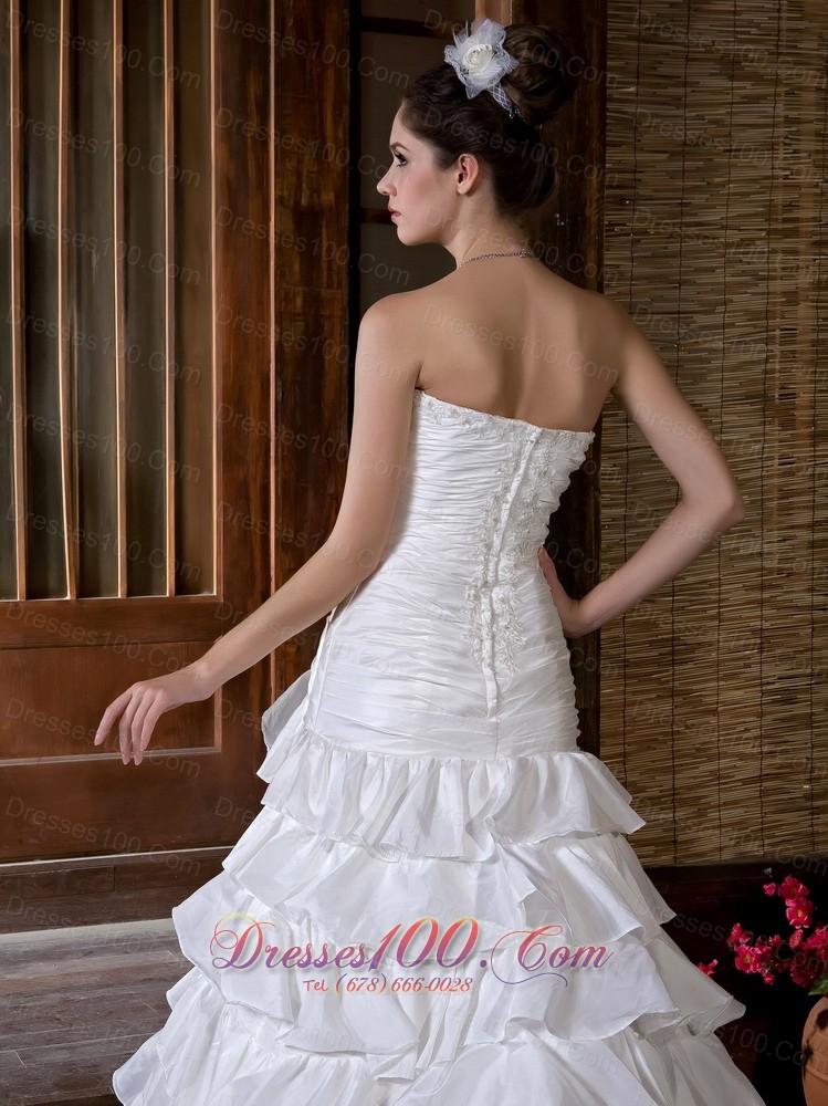 Bridal Dresses Mermaid Strapless Appliques Ruffled Layers