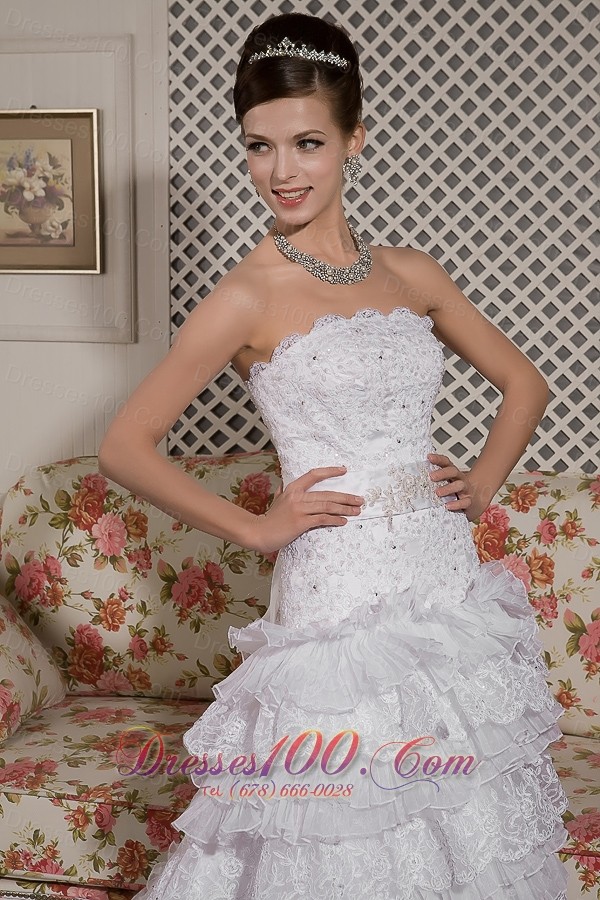 Court Train Organza And Lace Bridal Gown A-line Strapless