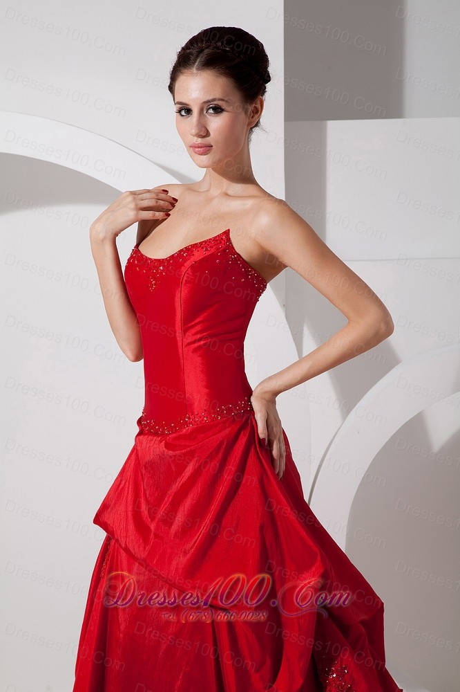 Red Strapless Court Train Wedding Dress Appliques Taffeta Organza