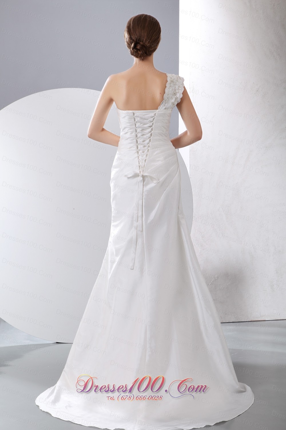 One Shoulder Court Train Wedding Dress Appliques With Beading