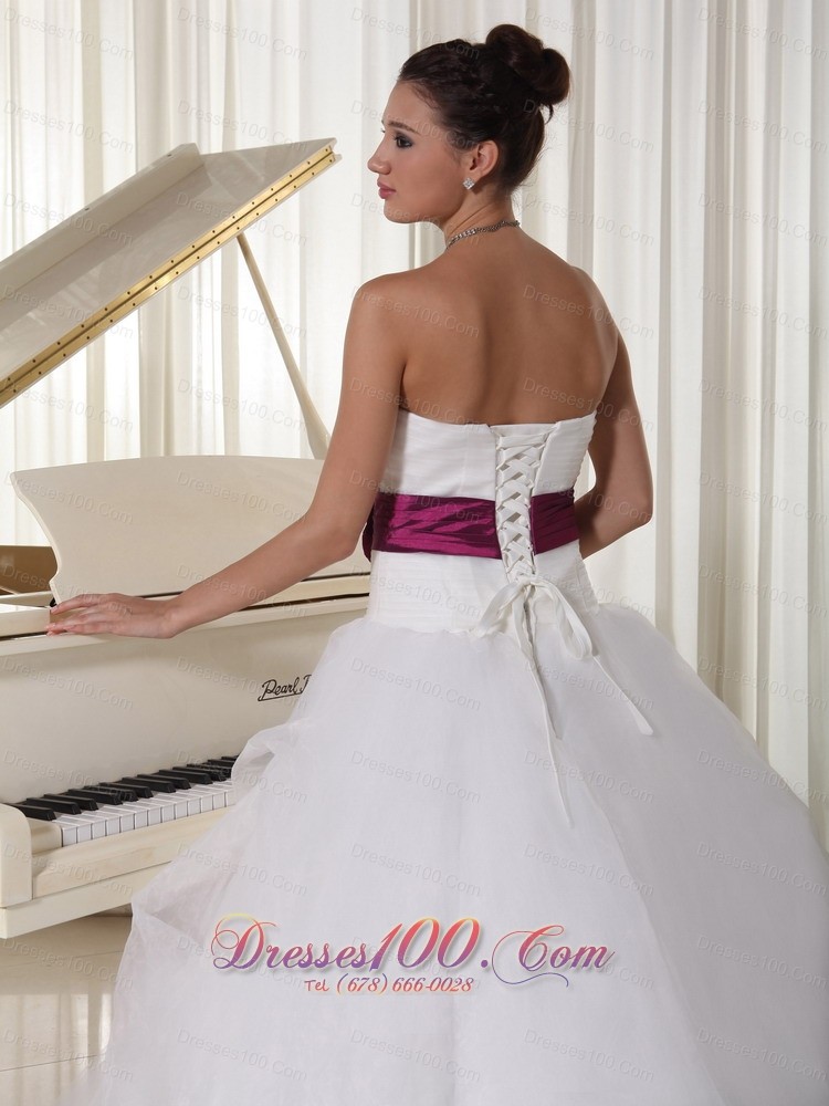 Organza Sweetheart Weding Gown Handle Flowers Belt Court Train