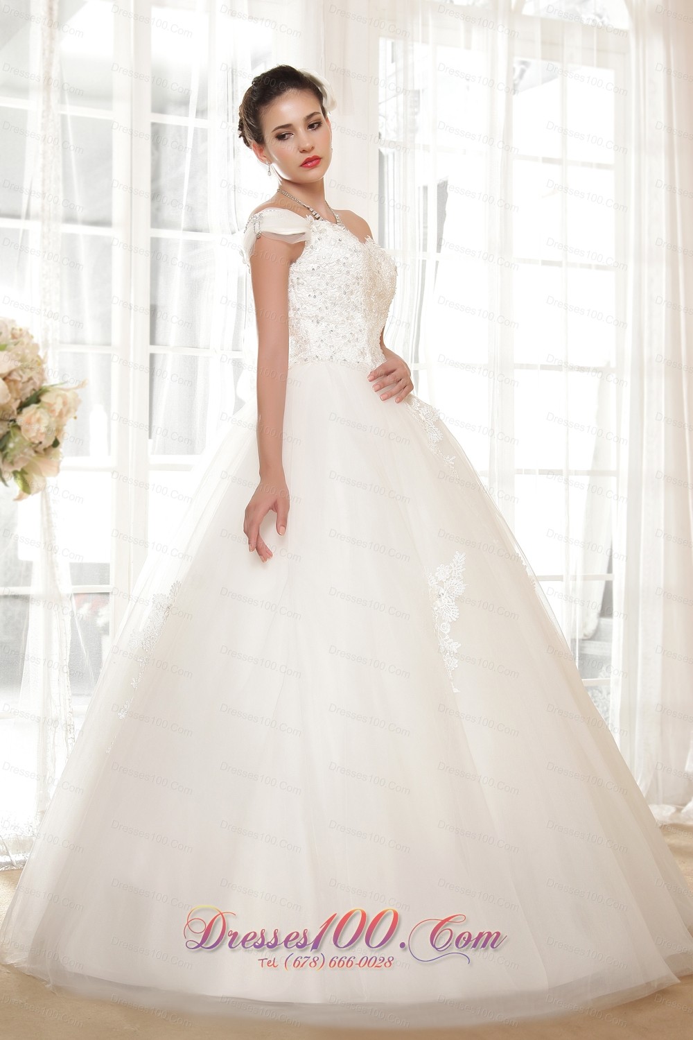 Off The Shoulder Ball Gown Tulle Appliques Wedding Dress