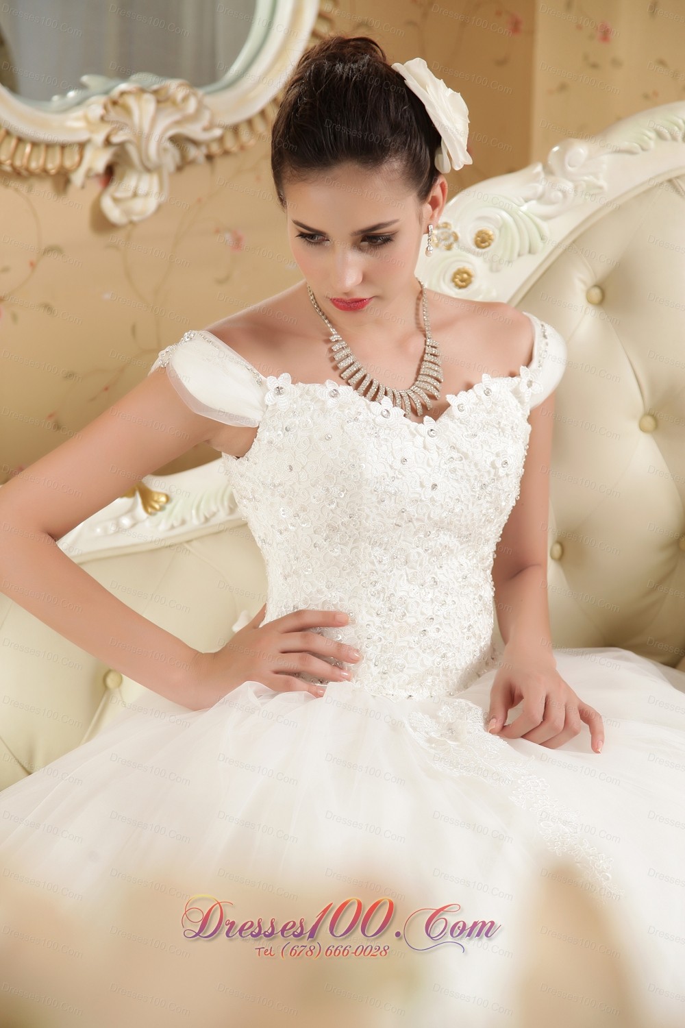 Off The Shoulder Ball Gown Tulle Appliques Wedding Dress