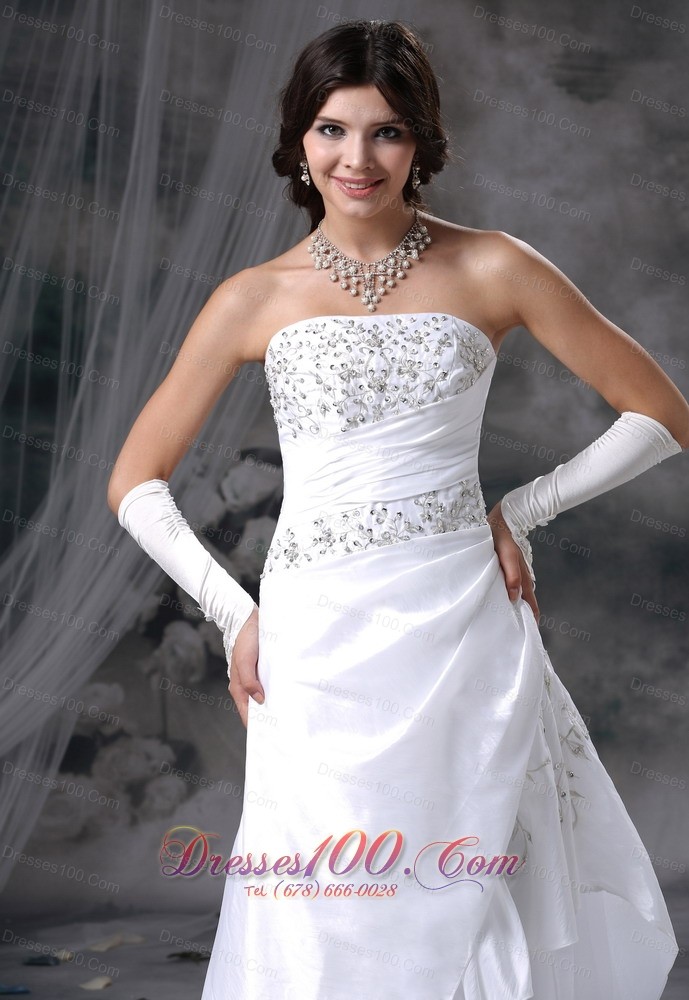 Appliques With Beading Decorated Up Bodice Wedding Dress