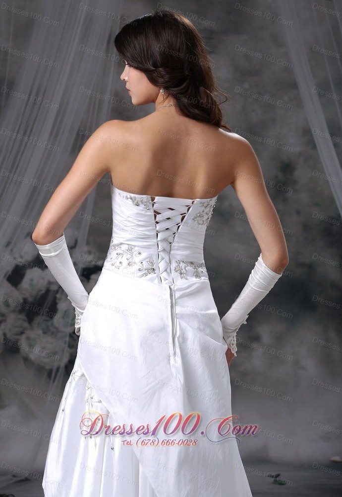 Appliques With Beading Decorated Up Bodice Wedding Dress