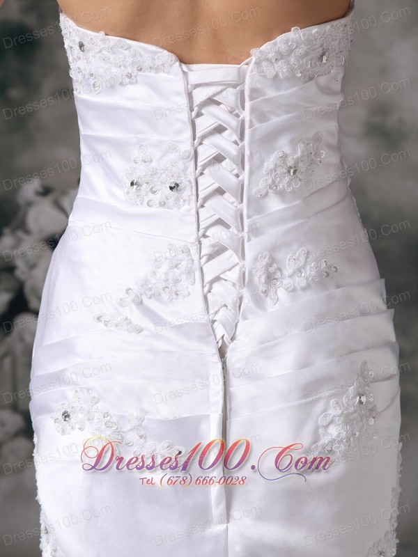 Beautiful Column Appliques Church Wedding Bridal Dress