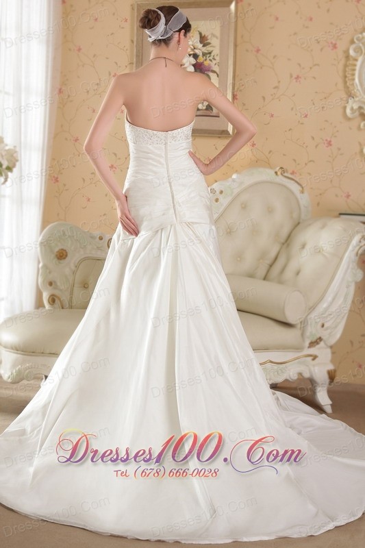 Perfect Hall Bridal Gowns Chapel Train Taffeta Appliques