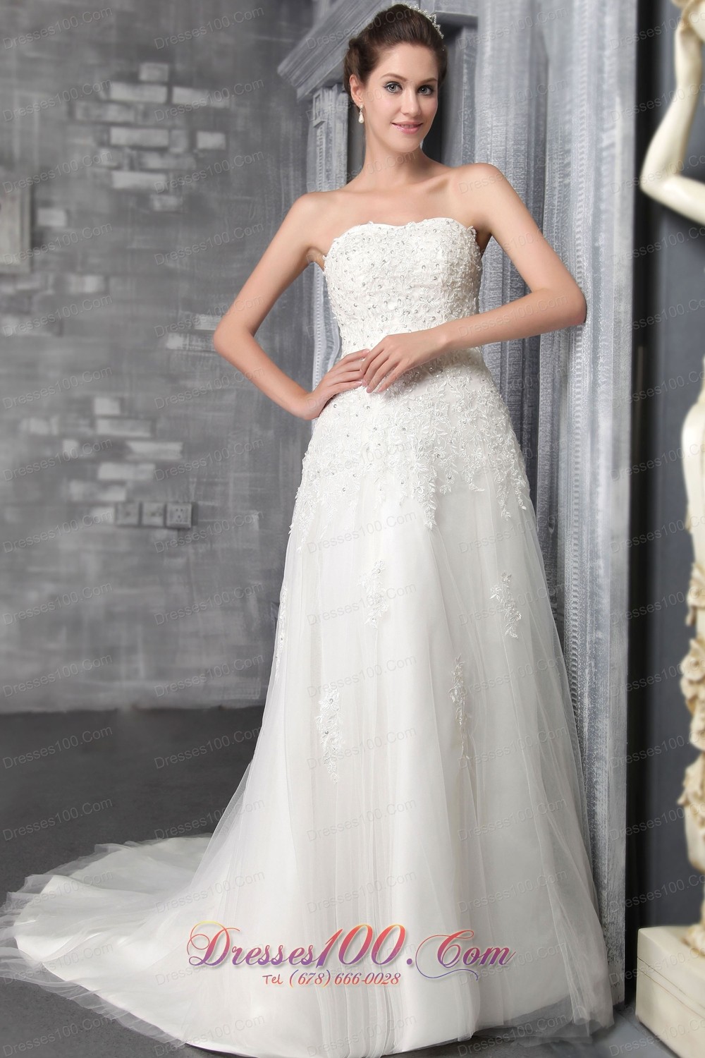 Gorgeous Appliques Beaded Bridal Dress Strapless Court Tulle