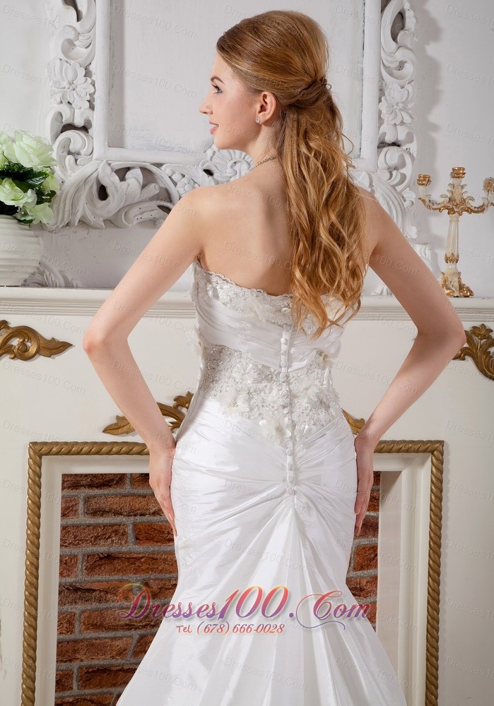 Unique Twist Sweetheart Wedding Bridal Dress Court Buttons