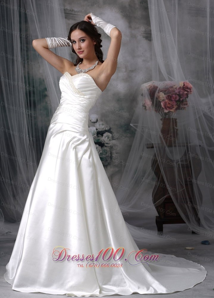 Customize Sweetheart Wedding Gowns Pearls Beading Court