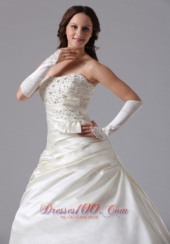 Appliques Romantic Wedding Ball Gown Snowflake Beads