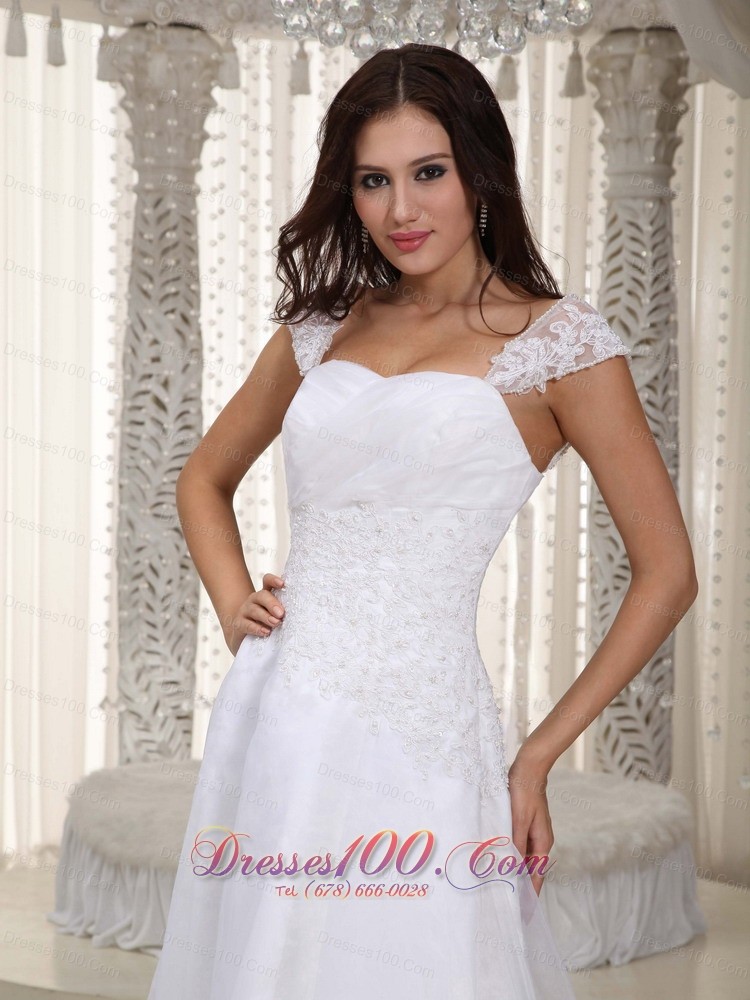 Gorgeous Wedding Bridal Dress Straps Lace Gingle Border