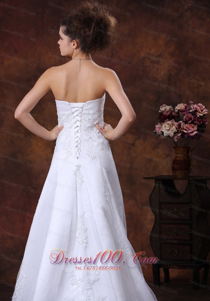 Lace Sweetheart Wedding Dress Appliques A-Line Lace-up