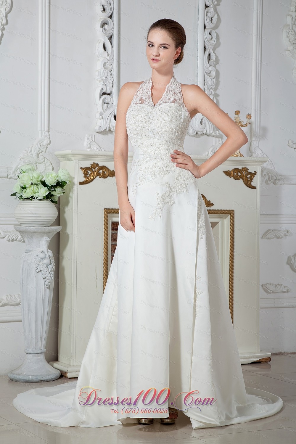 Sweet Column Halter V-Neck Satin Appliques Wedding Gowns