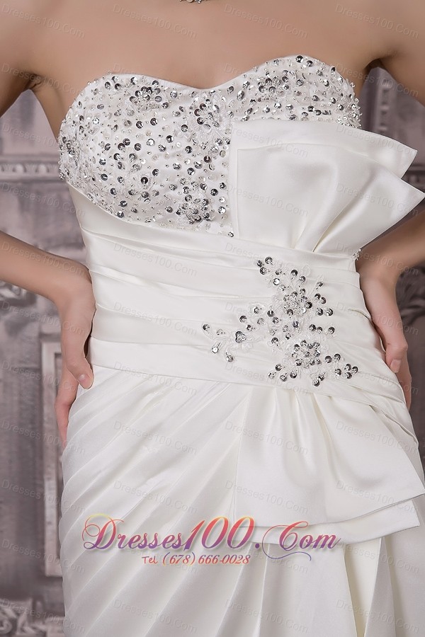 Pretty A-line Wedding Dress Bowknot Court Train Buttons