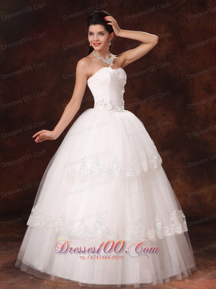 Designer Ball Gown Church Wedding Dress Appliques Tulle