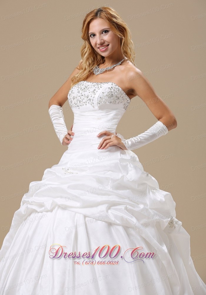 Ball Gown Wedding Dress Appliques Ruch Pick-ups