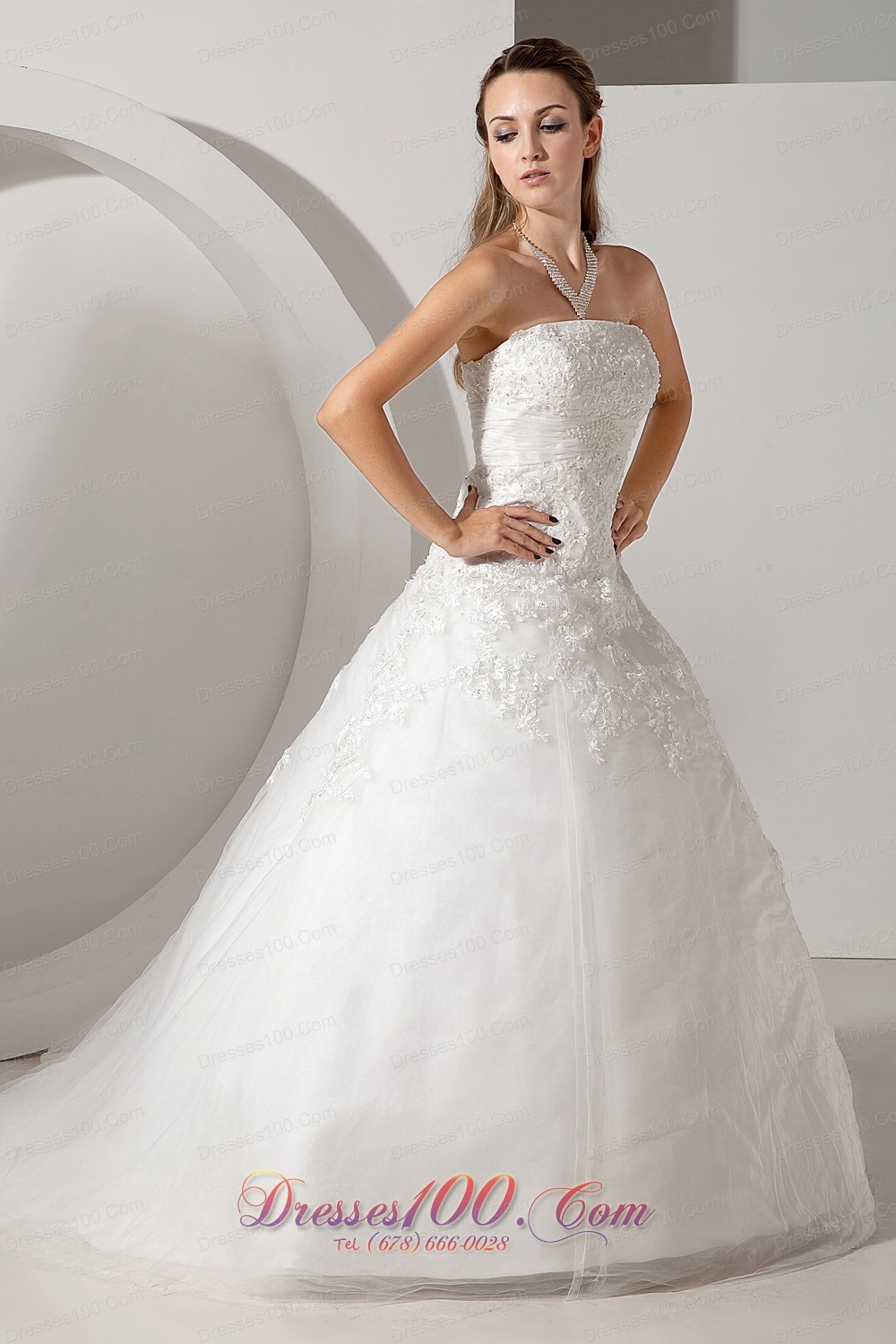 Chapel Train Wedding Dress Tulle Appliques Bridal Gowns