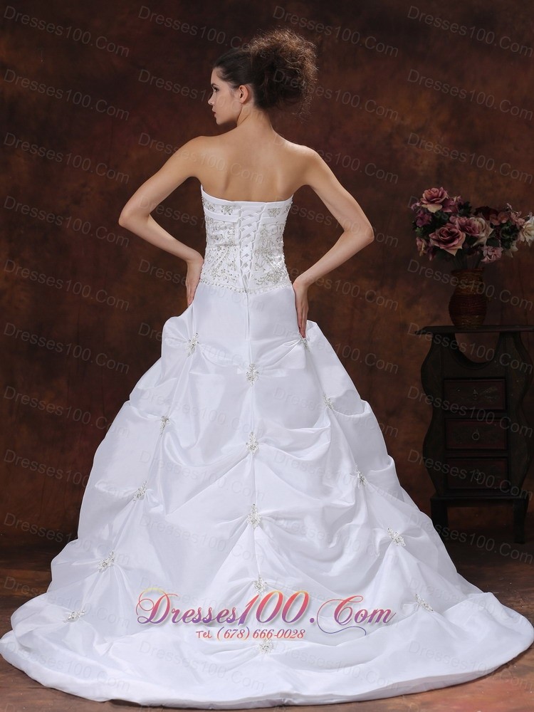 Strapless Embroidery Wedding Dress Appliques Bridal Gowns