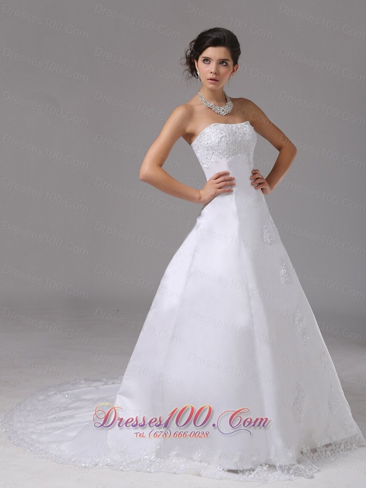 Lace Brush Train Strapless Wedding Gowns For Spring
