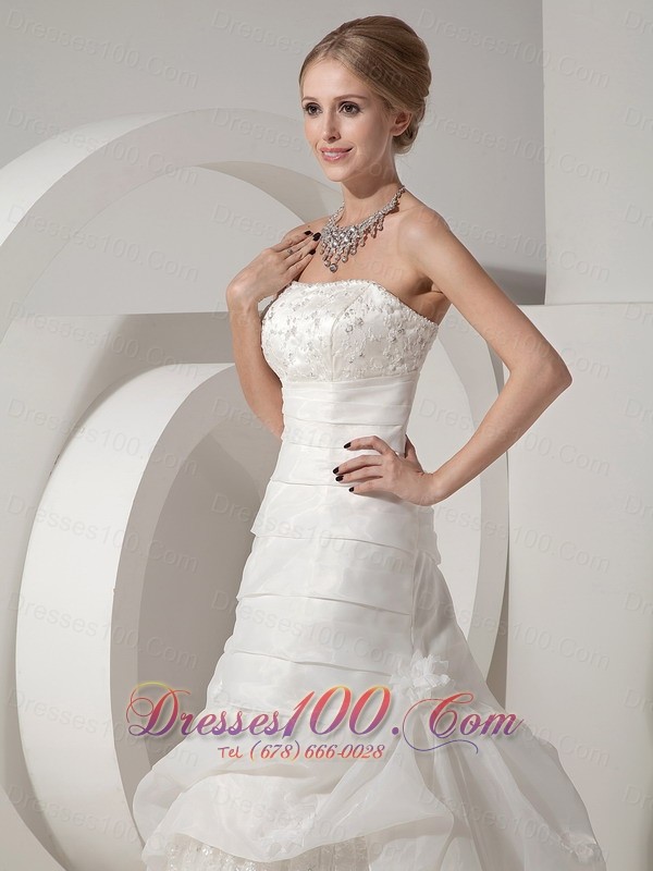 Appliques Chapel Train Organza Bridal Wedding Dress