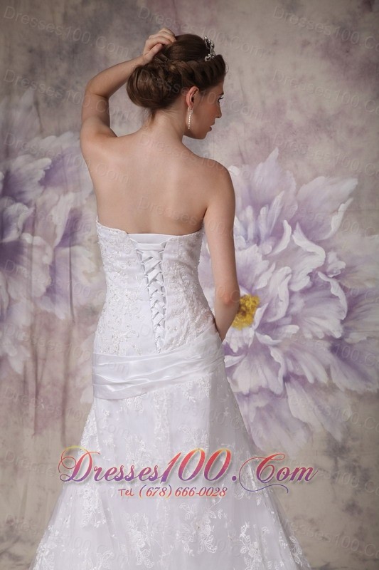 Appliques Mermaid Court Wedding Dress Strapless