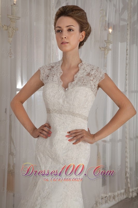 Beaded V Neck Mermaid Lace Wedding Dress For Brides