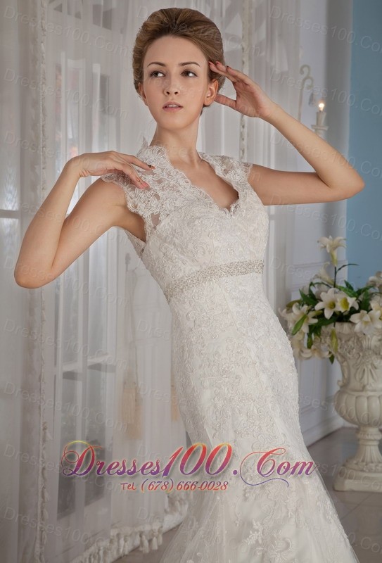 Beaded V Neck Mermaid Lace Wedding Dress For Brides