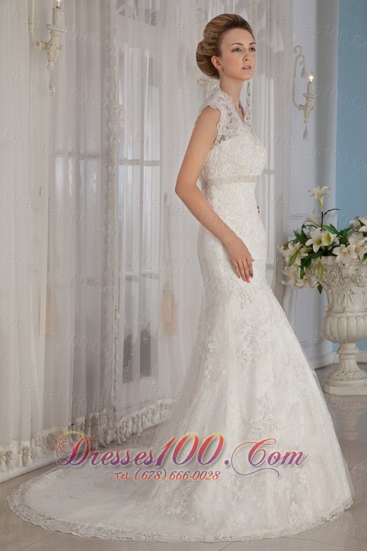Beaded V Neck Mermaid Lace Wedding Dress For Brides