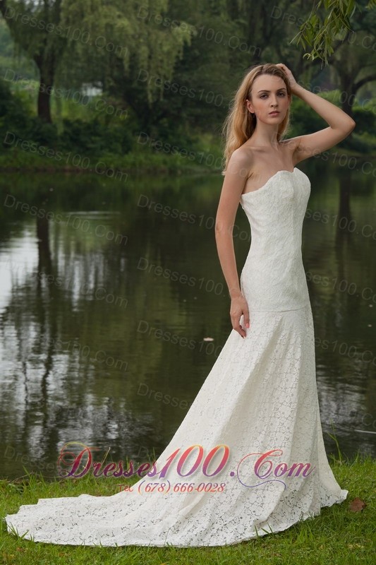 Sweetheart Lace Court Train Wedding Bridal Gowns