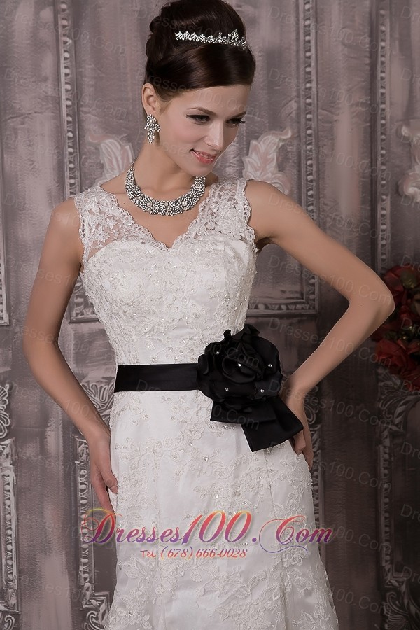 V Neck Court Train Wedding Bridal Gown Colored Sash