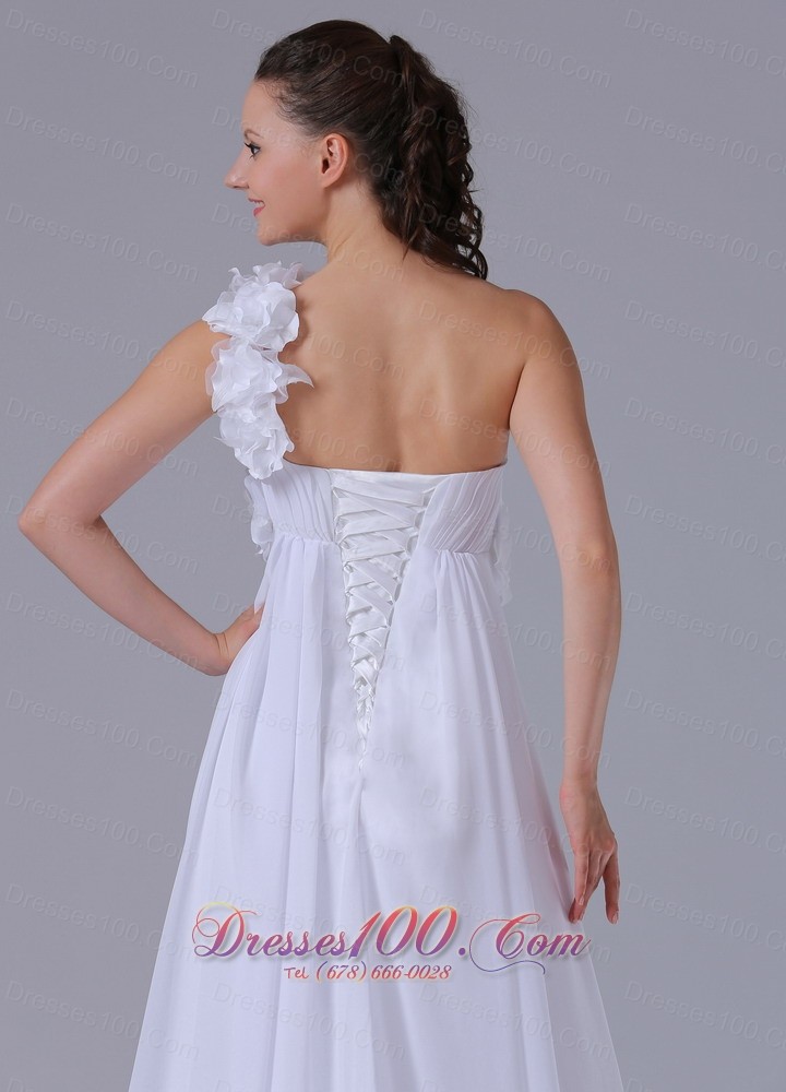 One Shoulder Hand Made Flowers Ruch Wedding Dress