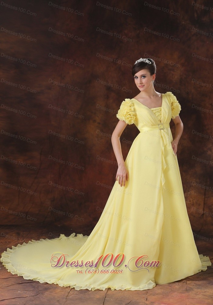 Yellow Neck Short Sleeves Flowers Wedding Dress